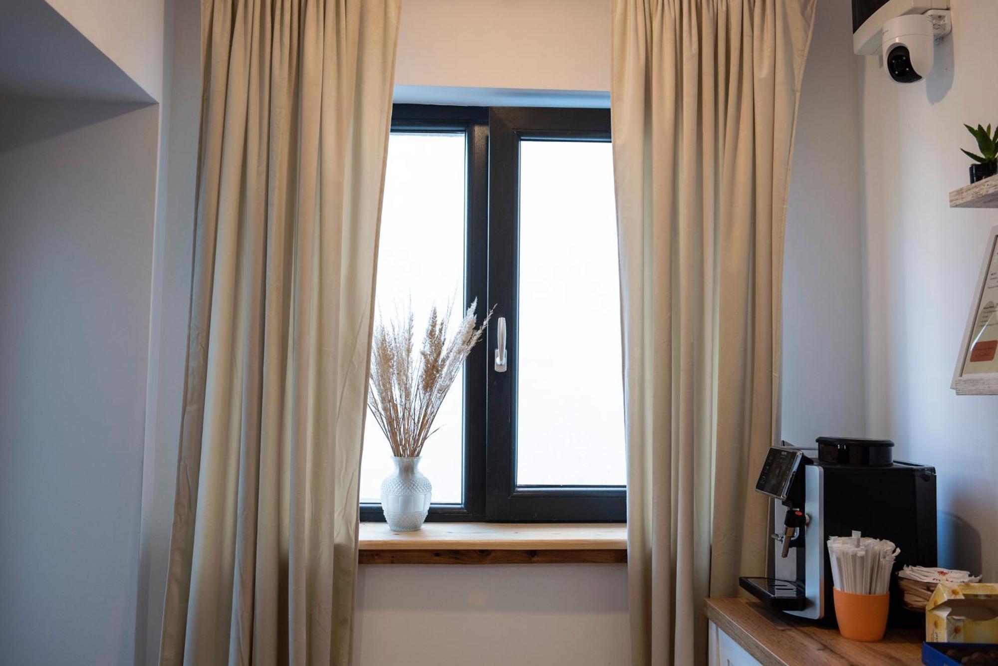 Lazynest * Bucharest